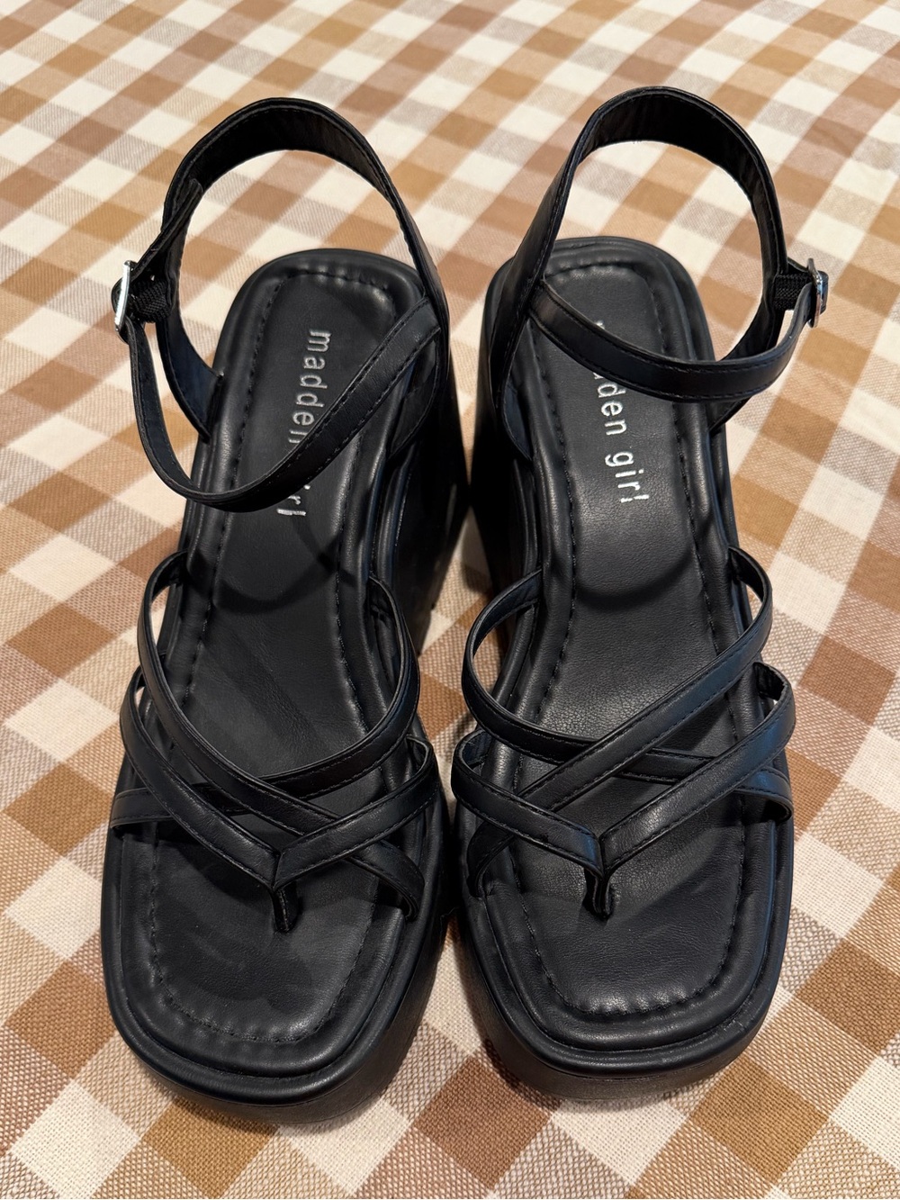 Madden Girl Black Platform Sandals Ankle Strap Chunky Heel Size 8